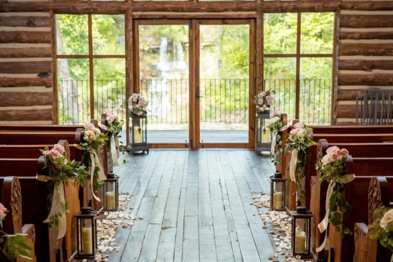 Hope Wilderness Chapel Wedding Venue at Dogwood Canyon